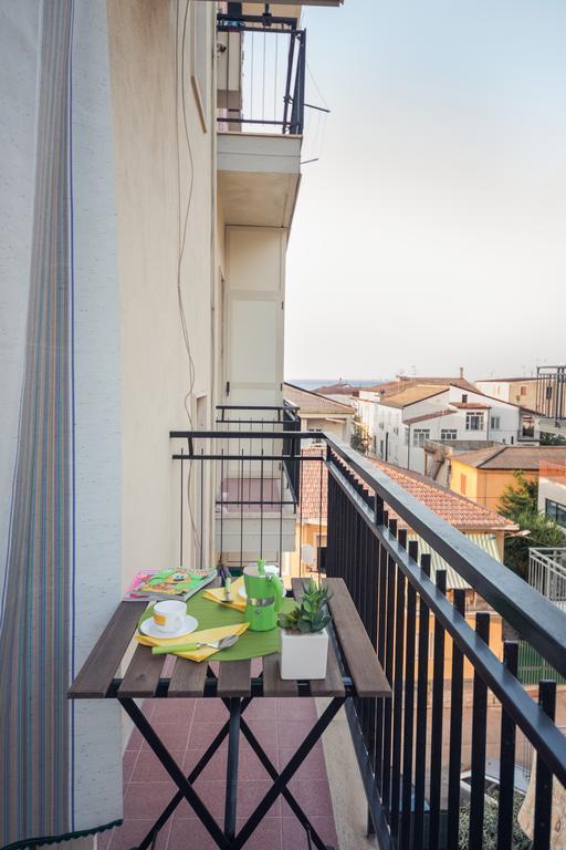 B&B Il Quadrato Marina di Schiavonea Εξωτερικό φωτογραφία